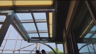 格納式サンルームルーフオーニング