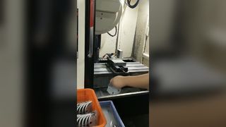 ブラケットの生産ライン