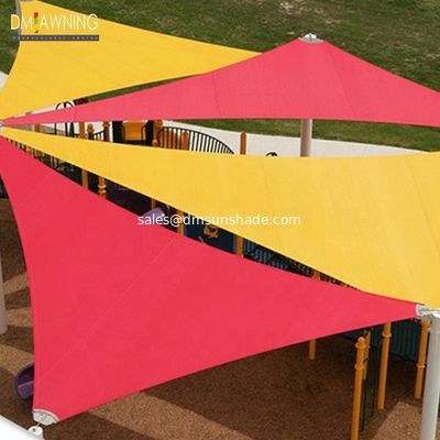 HDPE 耐久性のある庭帆のシェード 屋外パティオシェード